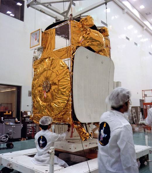 1024px-Insat-1B